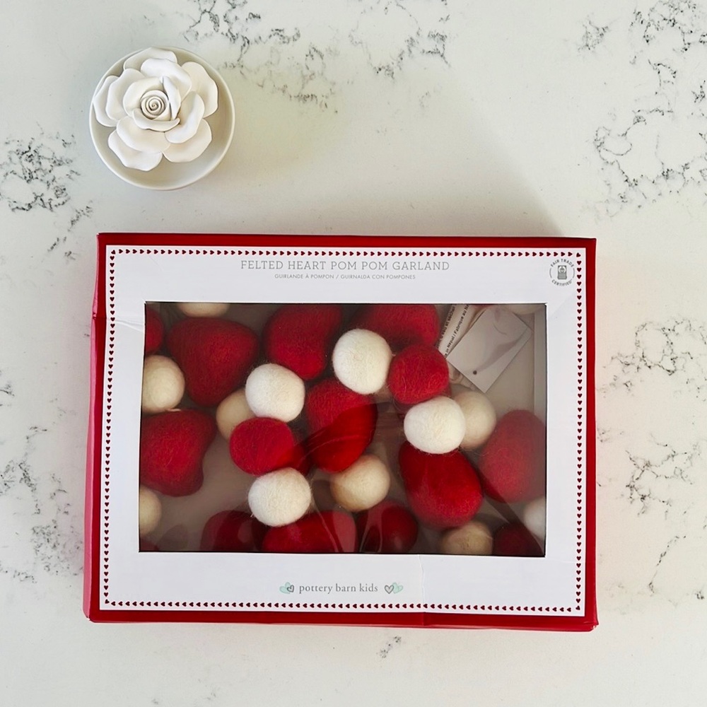 Pottery Barn Kids Felted Wool Heart Pom-Pom Garland - Picture 5 of 13